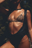 LEI IT ON ME | BACK TO BLACK | ONE PIECE